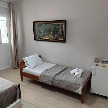 Christalex Apartment