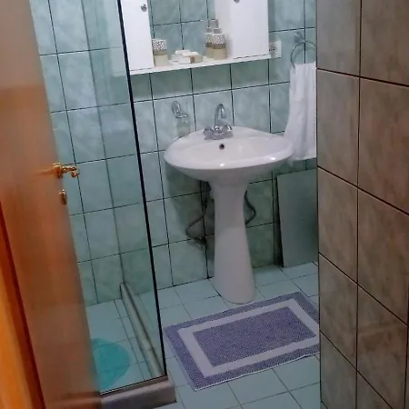 Christalex Apartment *